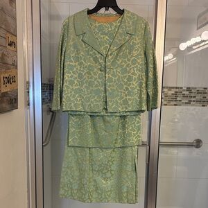 VINTAGE HANDMADE 4PIECE Elegant Green Floral Skirt Set